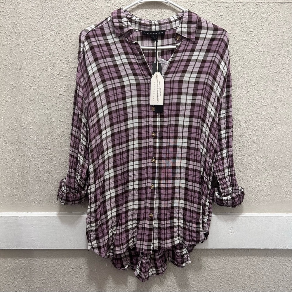 Jane & Delancey Purple and White Button Front Crinkle Top NWT Small